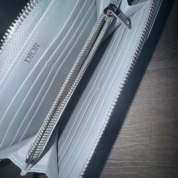 Grey Dior Wallet With Blue Textured Box