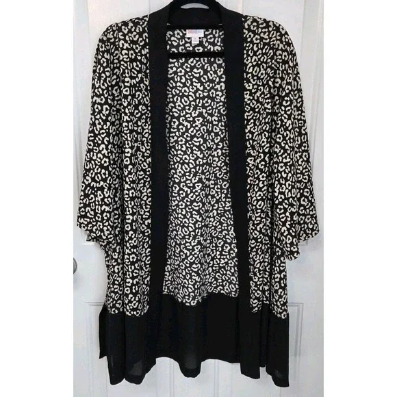 LuLaRoe Aurora Bell Sleeve Kimono - Black & Cream Leopard Print - Size M