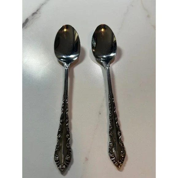 National Silver Co Illusion Stainless  Set of Dinnerspoon 2 Floral Scroll Glossy
