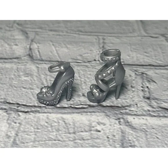 Barbie Doll Replacement ONLY 2 Mismatched Shoe Silver Pump High Heel Replacement