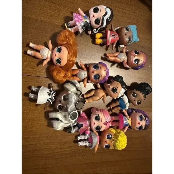 LOL Surprise BTW Dolls lot of 11 minis