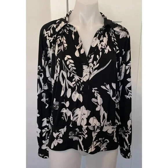 WHITE HOUSE BLACK MARKET Womens Knit TOP Long Sleeve BLACK White Size M