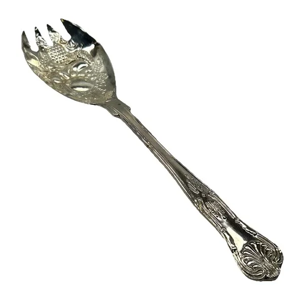 Vintage Silverplate Ornate Berry Spoon Fruit Embossed Bowl Serving