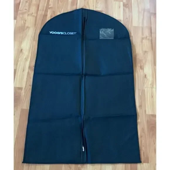 Yogi’s closet Garment‎ Bag