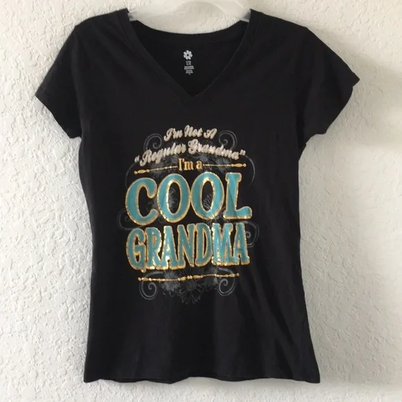 Women I’M A COOL GRANDMA Shirt size S