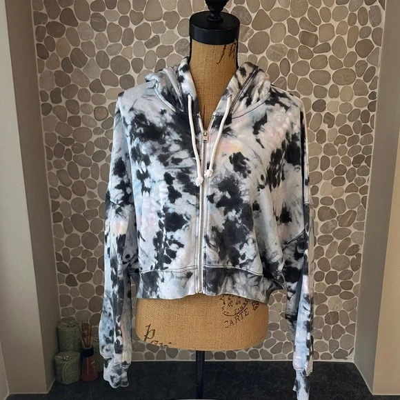 Hollister tie-dye cropped zip up hoodie