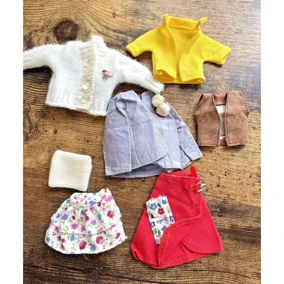 Vintage‎ 1980-90's Barbie Clothes Lot