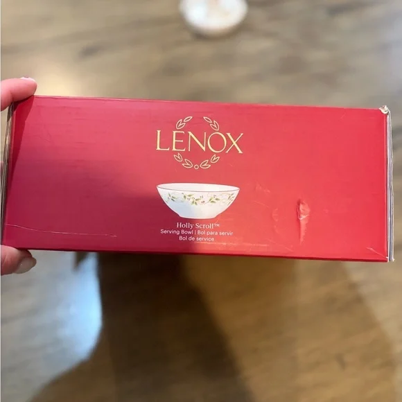 Lenox Holly Scroll Serving Bowl 2.25 Qt
