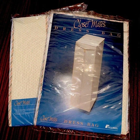 Vintage Closet Mates Dress Bags Quilted Closet Storage Pink Ivory Cottagecore 2