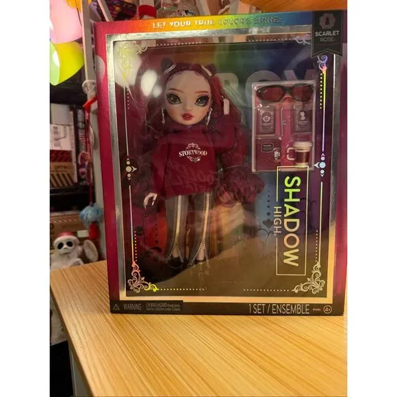 Rainbow High Shadow High Series 3 Scarlet Rose Doll MGA NIB