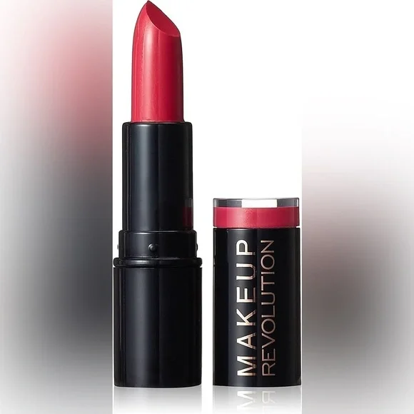 ❄️ Makeup Revolution | Amazing Lipstick Dazzle