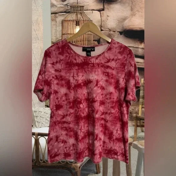 Venezia Women’s Size 18/20W Tie Dye Embellished T Shirt Bohemian Hippie‎