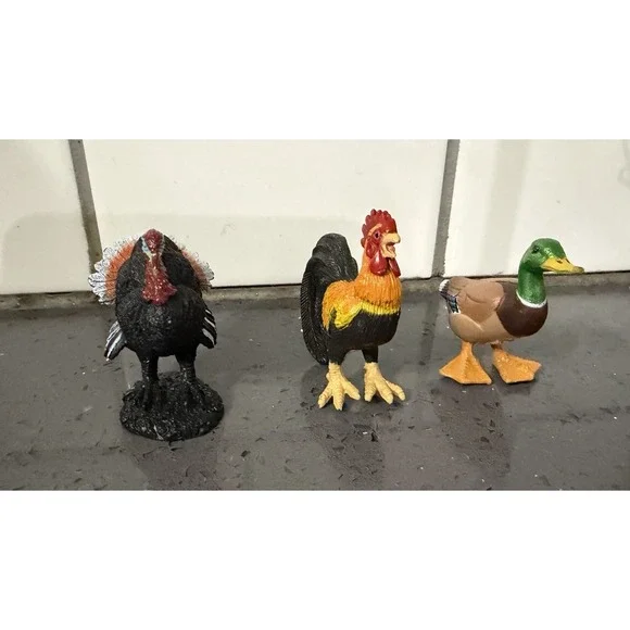 Vintage Plastic‎ Figures Lot Of 3 Turkey Duck Rooster Figurines