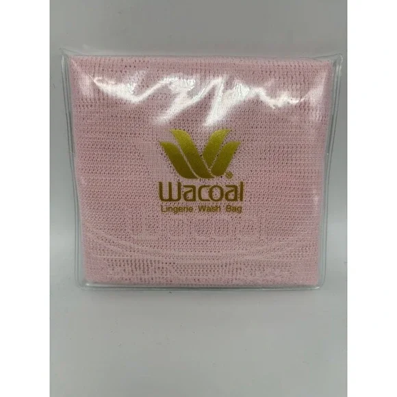 Wacoal Lingerie Wash Bag Pink Mesh Protective Laundry Bag 896999 NEW