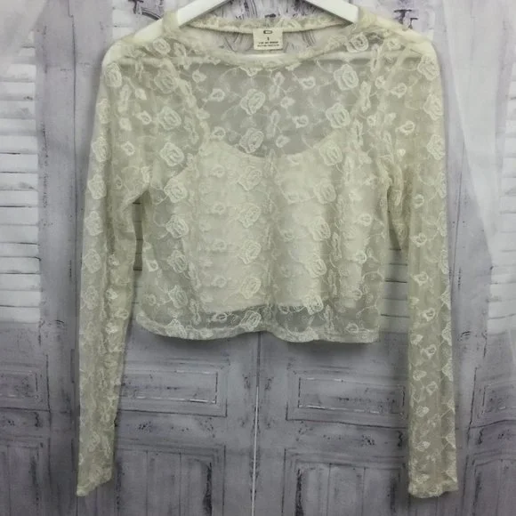 Pins & Needles Lace Crop Top Long Sleeve S