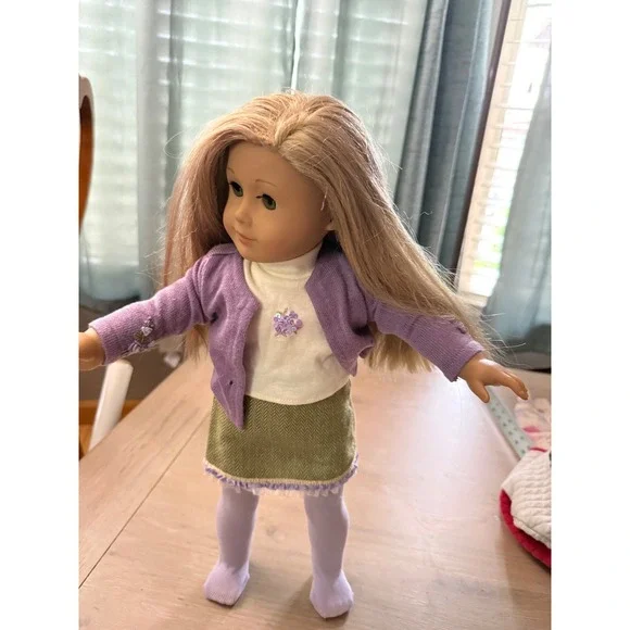 American Girl Truly Me Doll Blonde Hair Blue Eyes Purple Cardigan Skirt Outfit