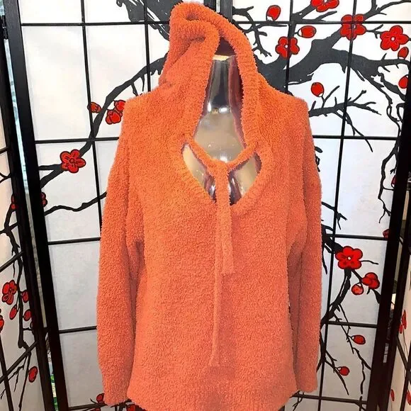 Coco+Jamieson coral fleece pullover hoodie size L
