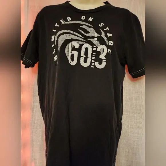 Esprit graphic tee size large.