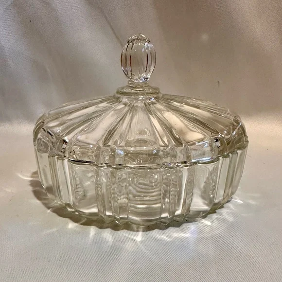 Vintage Clear Glass Candy Dish Nut Dish with Lid, Art Deco Depression Glass