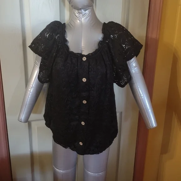 No Boundaries Plus Size 3xl women's lace shirt top blouse