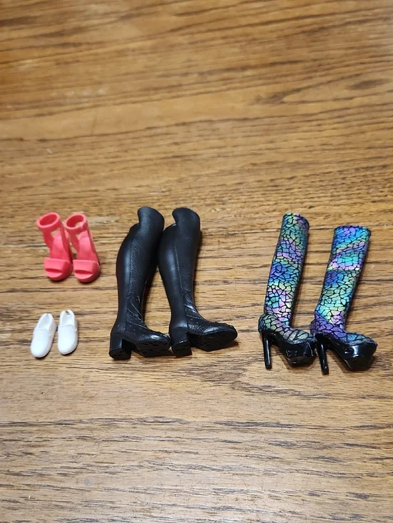 Barbie Shoes