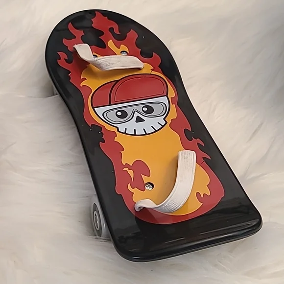 Build a bear skull skateboard
