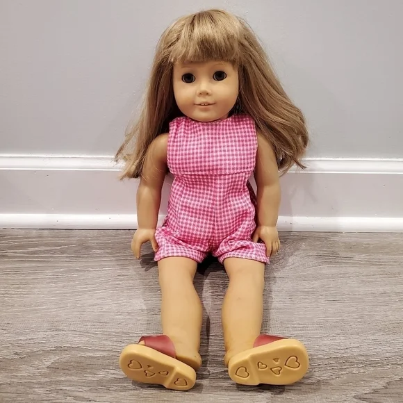 American Girl Vintage Pleasant Company  Doll 61H9 18