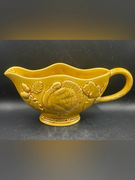 Bordallo Pinheiro Portugal Golden Yellow Turkey Acorn Gravy Boat Farmhouse Decor