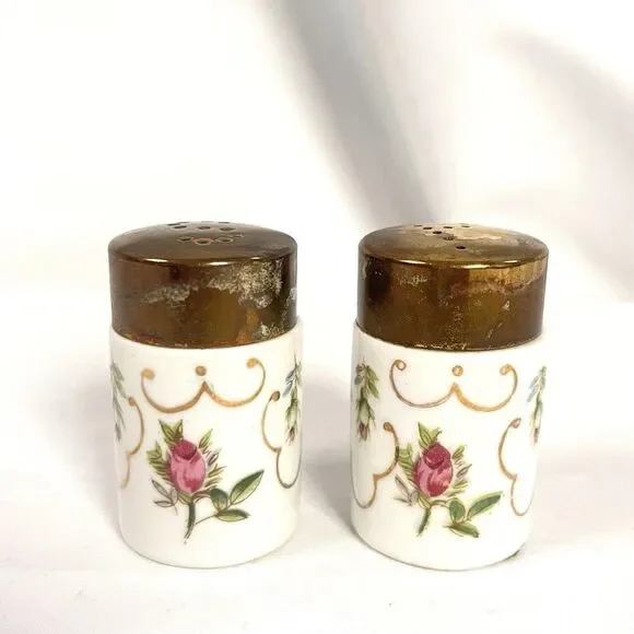 Vintage Japan Lusterware Salt & Pepper Shakers Floral Hand Painted