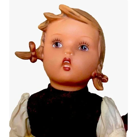 Vintage Goebel Hummel Gretel Vinyl Girl Doll 11