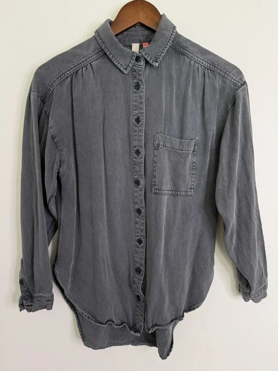 Pilcro Anthropologie Grey Button Down Shirt Size XXS