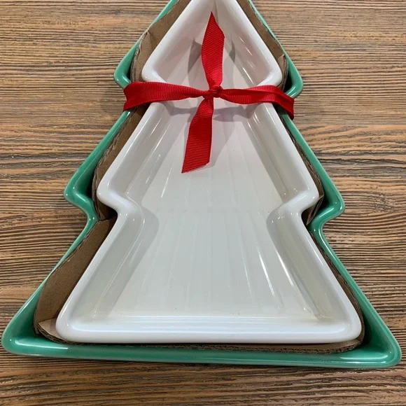 Hallmark Christmas Tree Serveware Set - Green and White