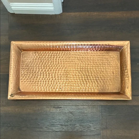 VINTAGE HAND CRAFTED ARTSAN  TRAY PLATTER SIGNED Hammered Copper Decor 28” x 14”