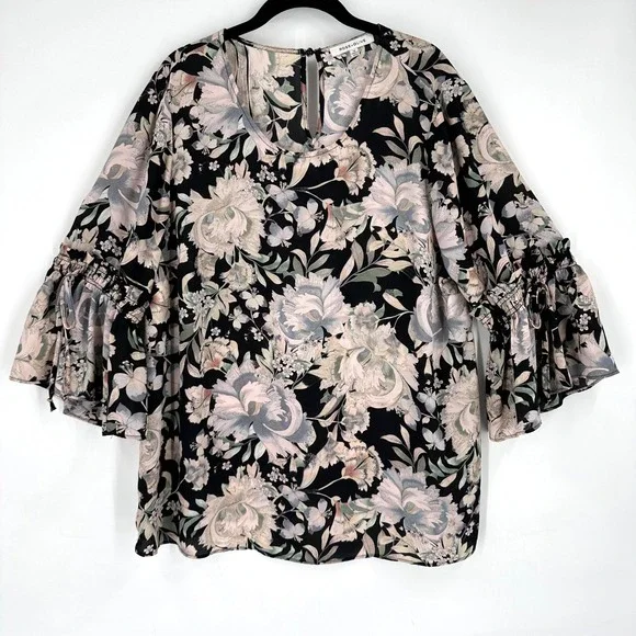 Rose & Olive Black Floral Bell‎ Sleeve Keyhole Neck Blouse Size 1X Dark Romantic