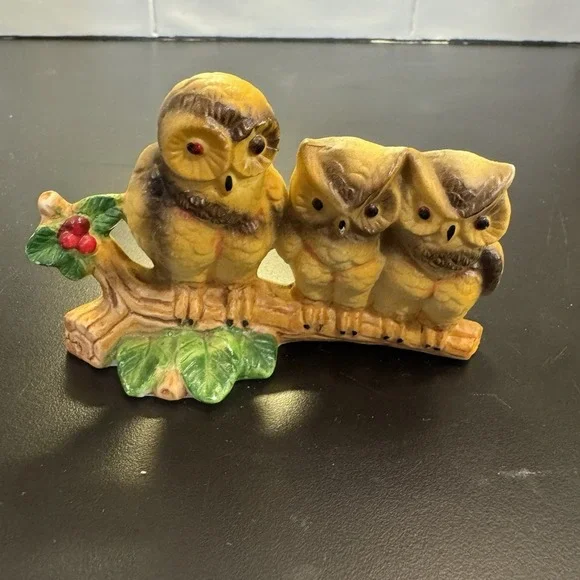 Vintage‎ Ceramic Owl Trio Mother Babies Perched on Branch Figurine Woodland