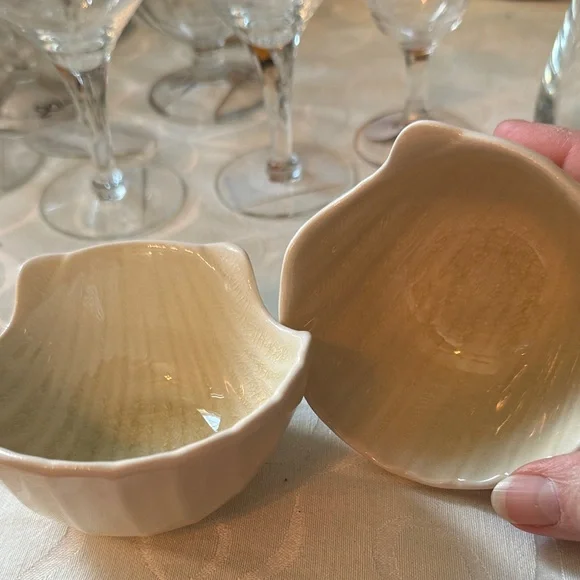 Pier1 Set of 2 Elegant Cream Ceramic condiment Bowls