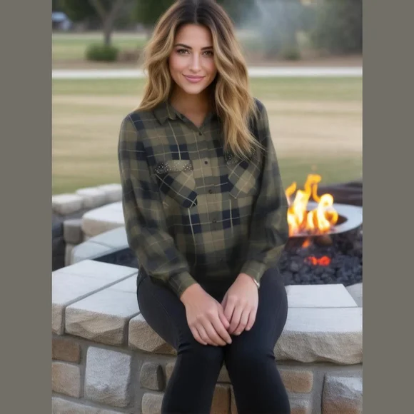 Women Zara Basic Shirt Green Black Plaid L