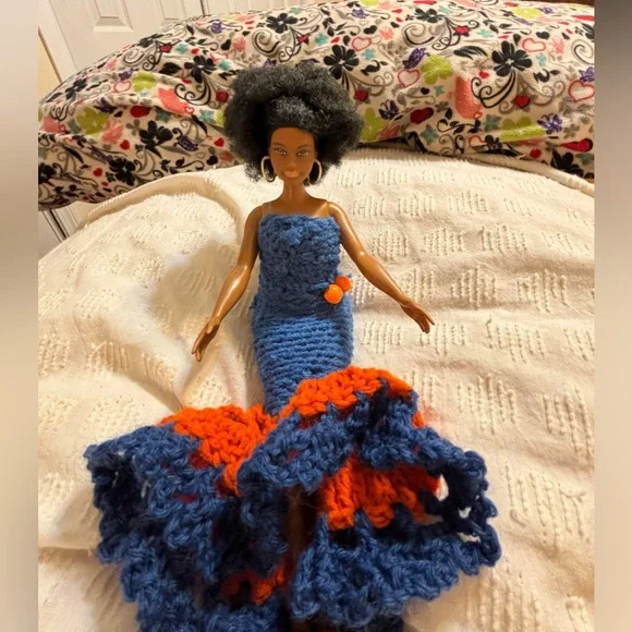 African American Barbie 2015 Afro