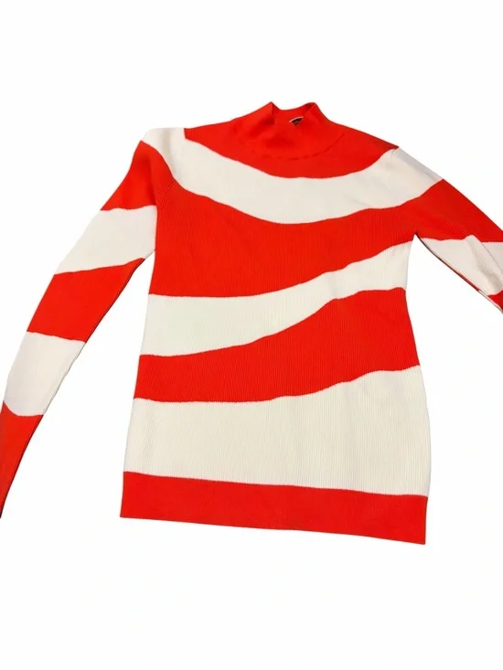 Essentials Red & White Wave Stripe Turtleneck