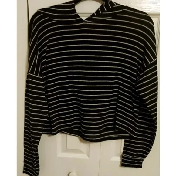 Women's Pullover Hoodie with Stripes by Charlotte Russe GUC Size L Fits Like M
