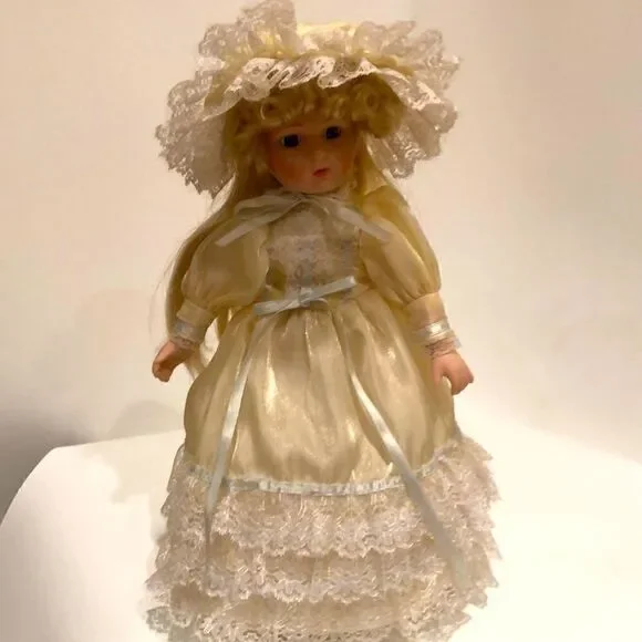 Porcelain doll 14”