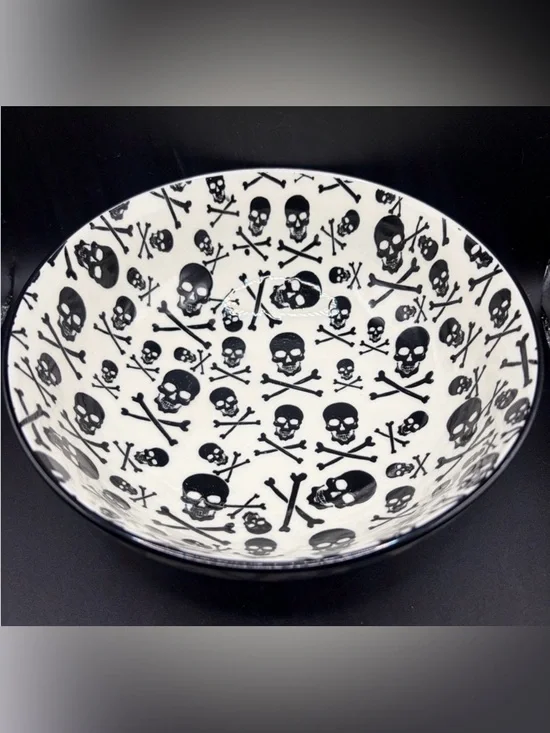 Coco + Lola Skull Crossbones Black & White Serving Bowl, Fruit Bowl, Serveware