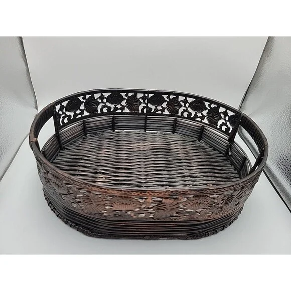 Metal & Wicker Tray Or Decor ~ Vtg Oval Brown Bambo & Copper Look ~ Well Made