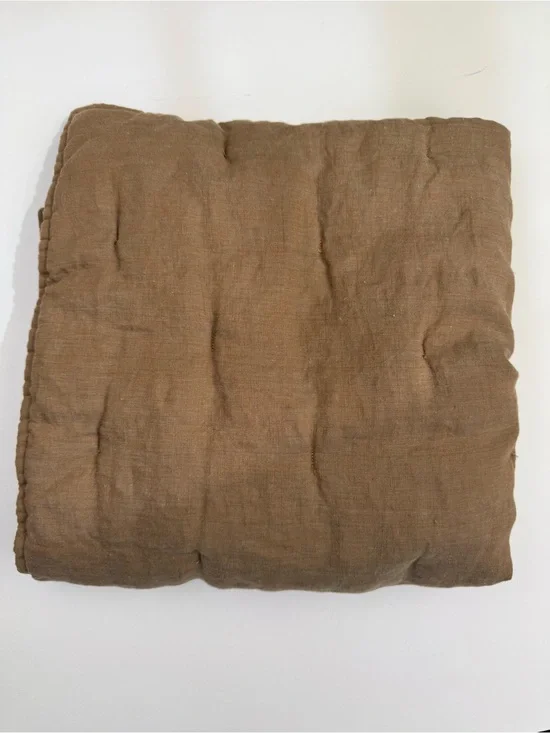 POTTERY BARN Belgian Linen Quilted Euro Sham