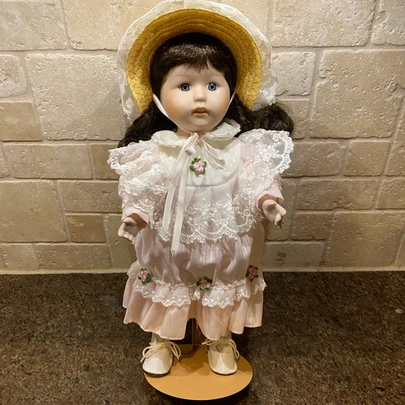 Bundle of 2 Vintage Brinn’s Porcelain Dolls