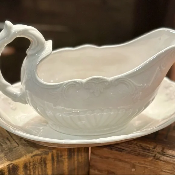 Valley Forge Vintage Creamy Ironstone Gravy Boat and Saucer