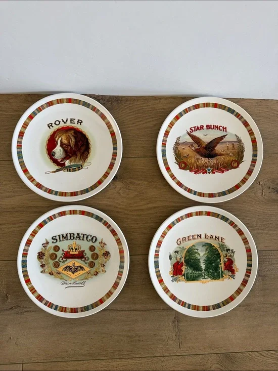 Pottery Barn Fireside Club Set of 4 Plates 8.25