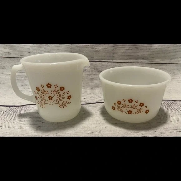 Pyrex Corning Summer Impressions CreamerSugar Bowl