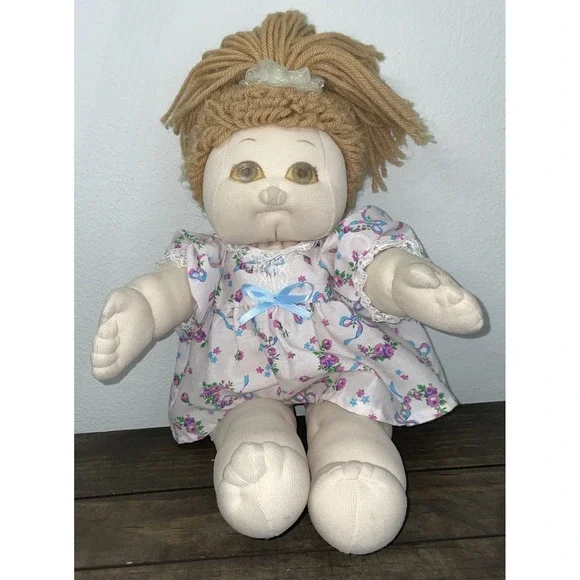 vintage Handmade Soft Sculpture‎ Caucasian Cabbage Patch Doll