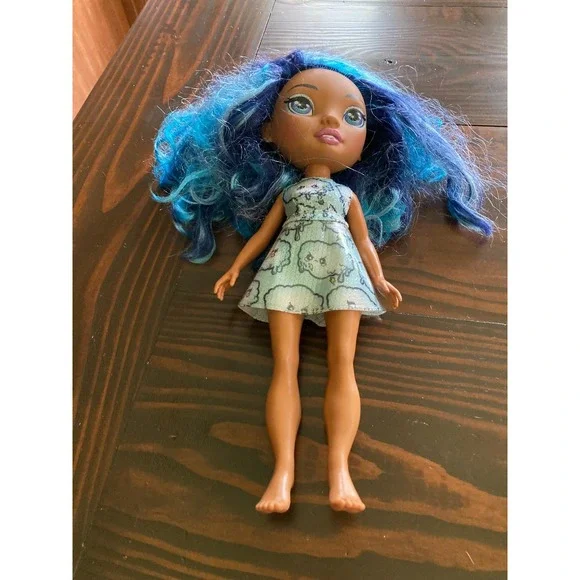 Poopsie Rainbow Surprise Fashion Doll 2019 MGA Blue - 14 inches - Toy